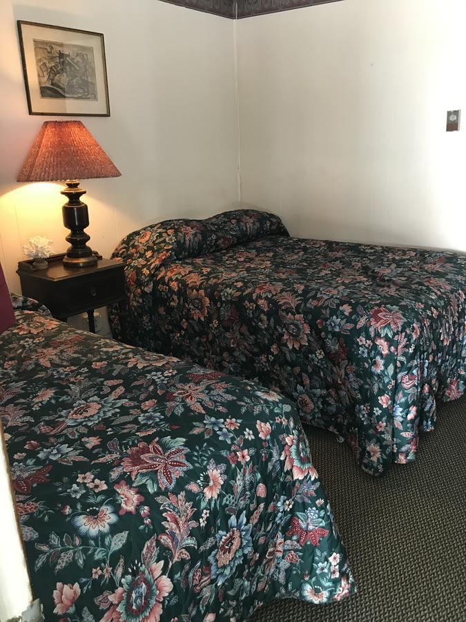 Holiday House Motel Hillsdale Esterno foto