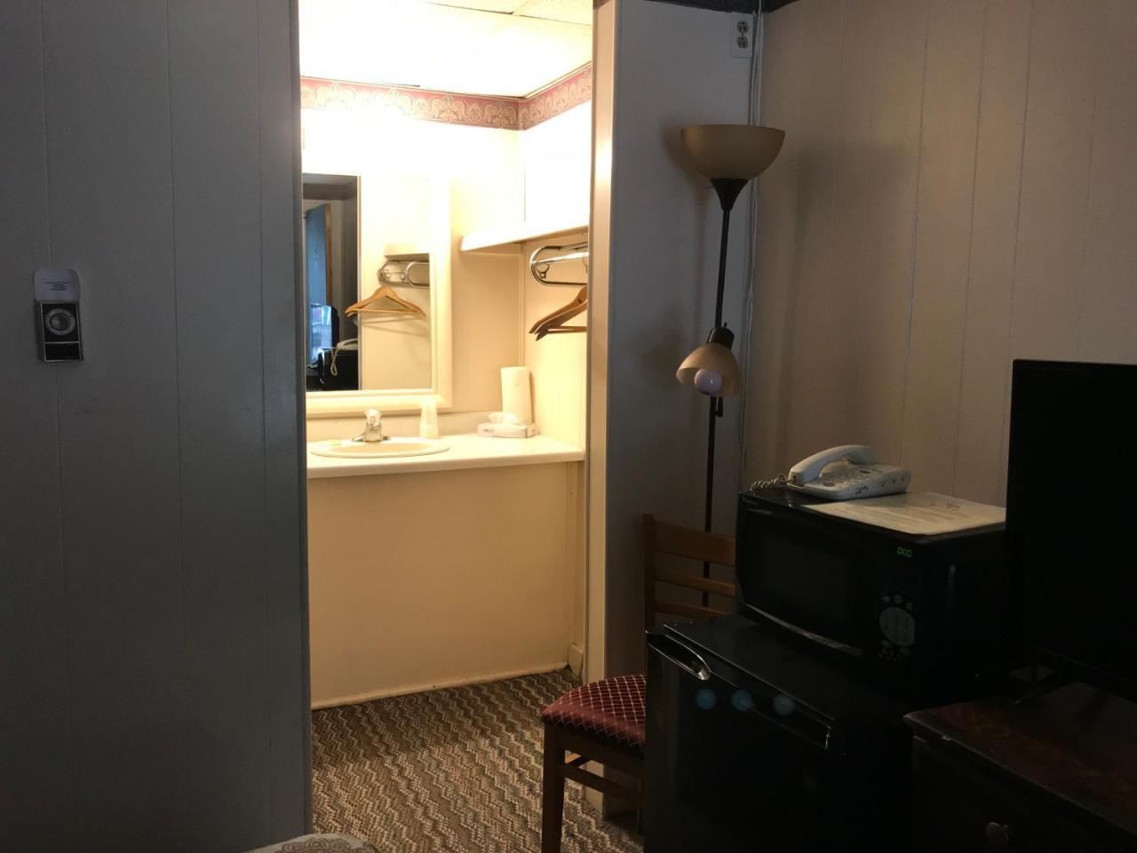 Holiday House Motel Hillsdale Esterno foto